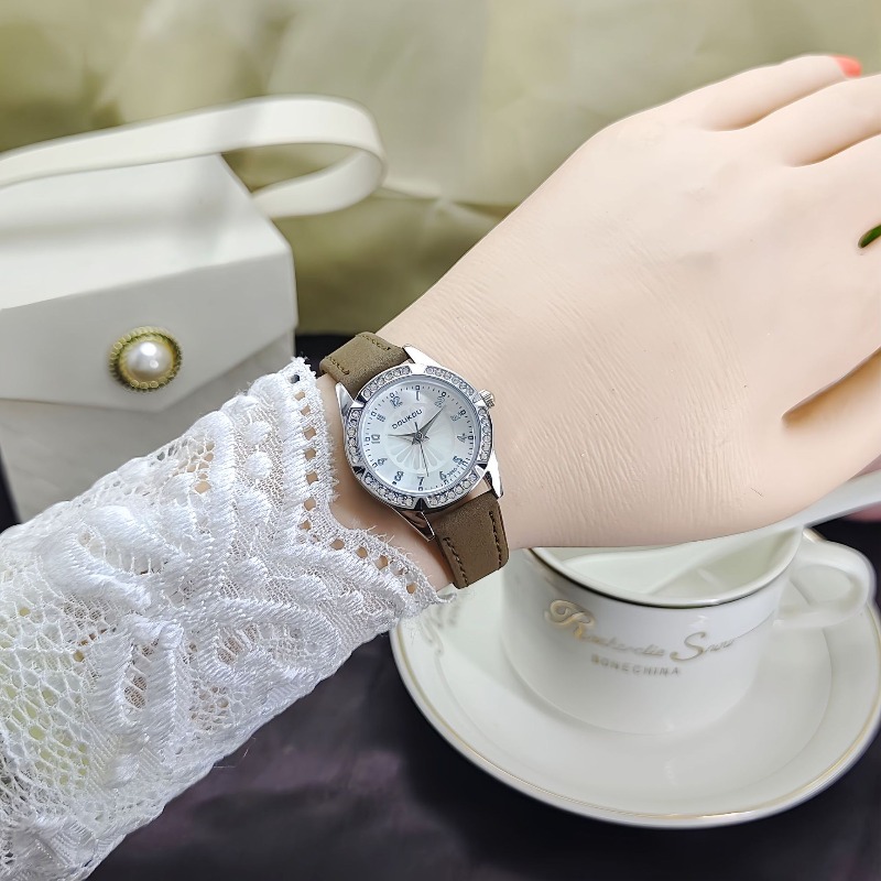 Orologi da donna alla moda Oro - Luxury Watch Arabic recensione e prezzo