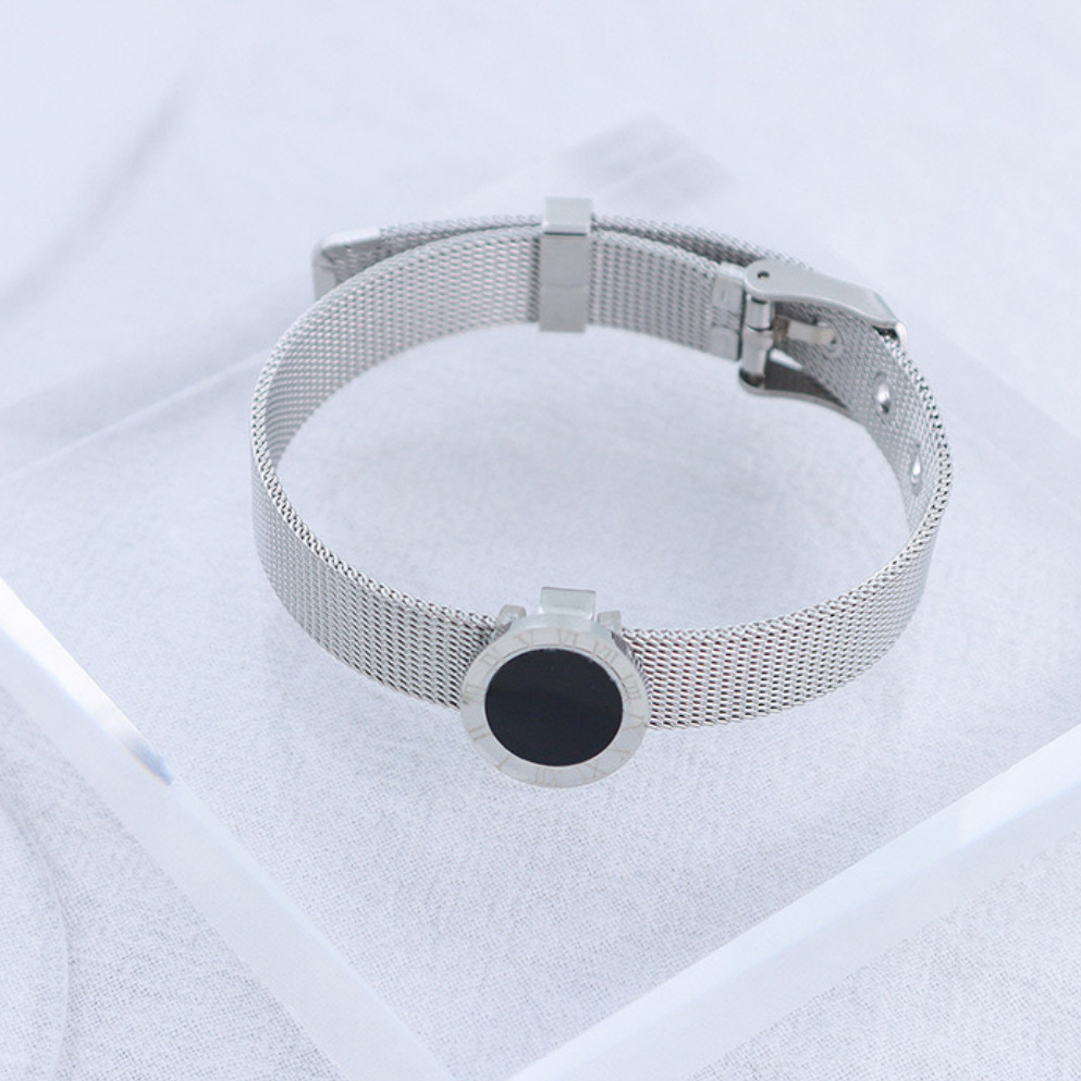 Braccialetti con numeri romani - Luxury Watch Korea recensione e prezzo