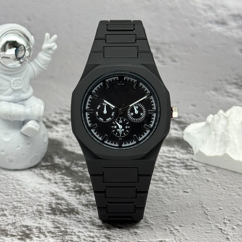 Orologio di Marca Famosa con Q - Luxury Watch Exhibition recensione e prezzo